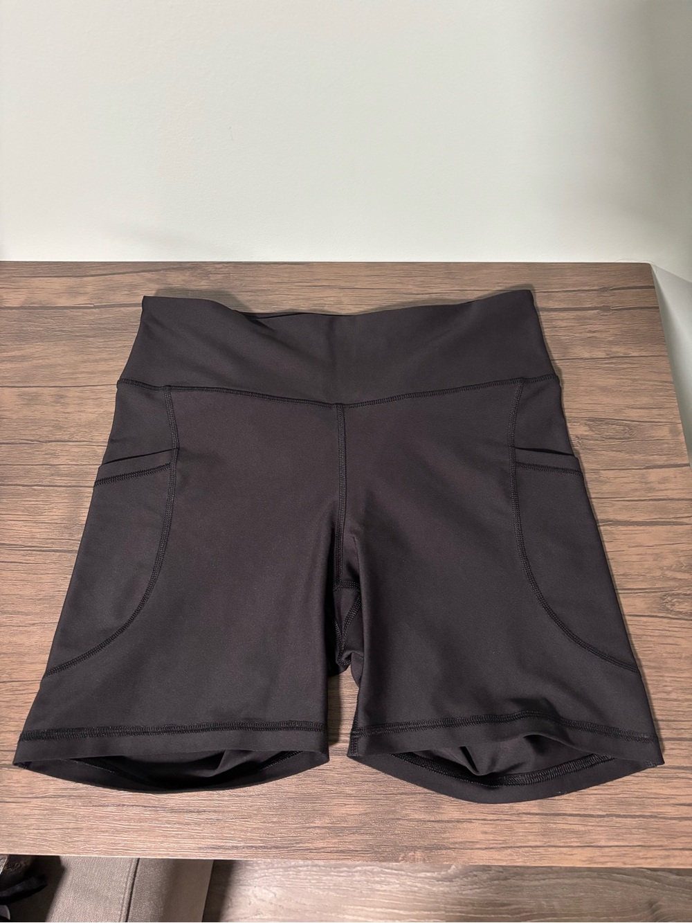 Old Navy Black High-Rise Bike Shorts with Side Pockets